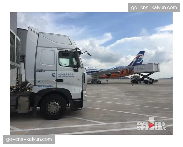 通讯：走近西甲转播车，揭秘一场比赛如何同步生成超过20路不同的直播信号流