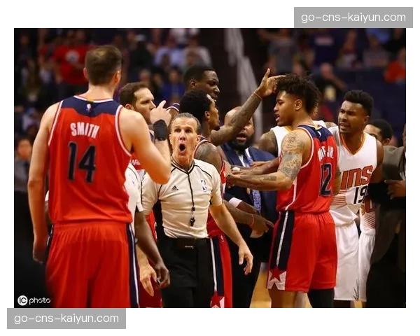 联盟批准下赛季起教练挑战成功可保留挑战权的规则修改